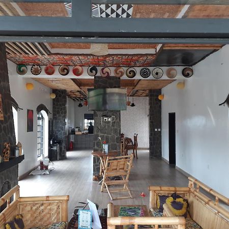 Urugano Virunga Palace Nyarugina Esterno foto